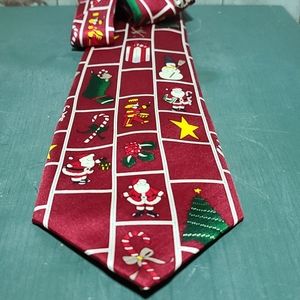 $$$ Santa's dream holiday tie.